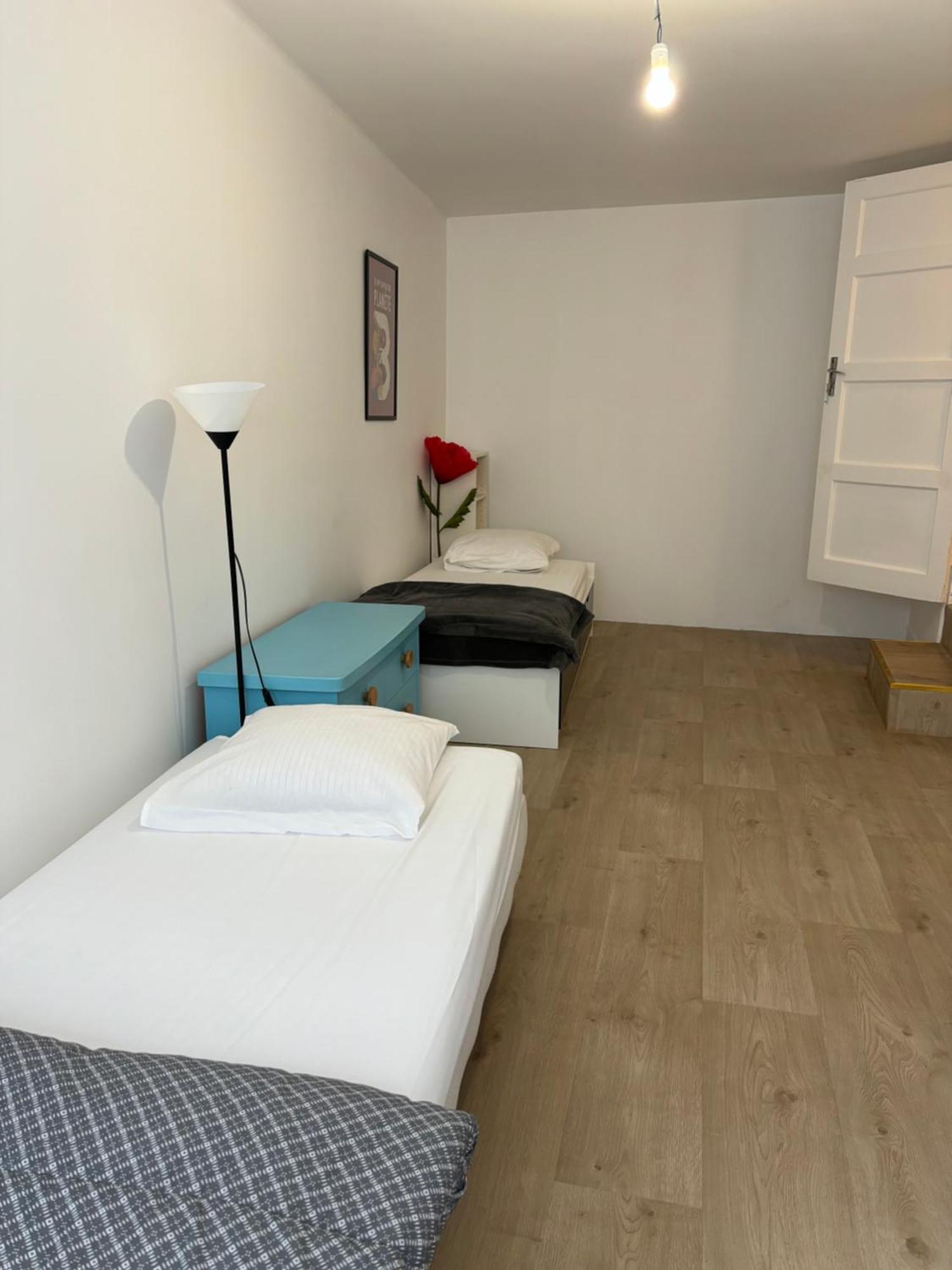 סארטרוויל Maison A Louer 3 Chambres מראה חיצוני תמונה
